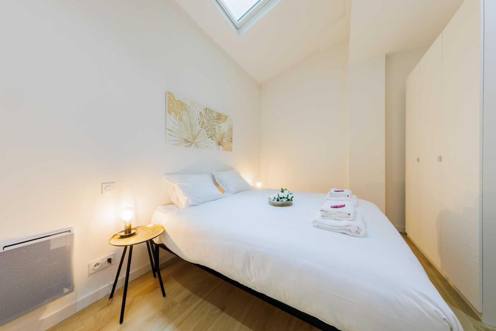 Loft Lumineux Et Design - 6 Personnes Voltaire 11e *