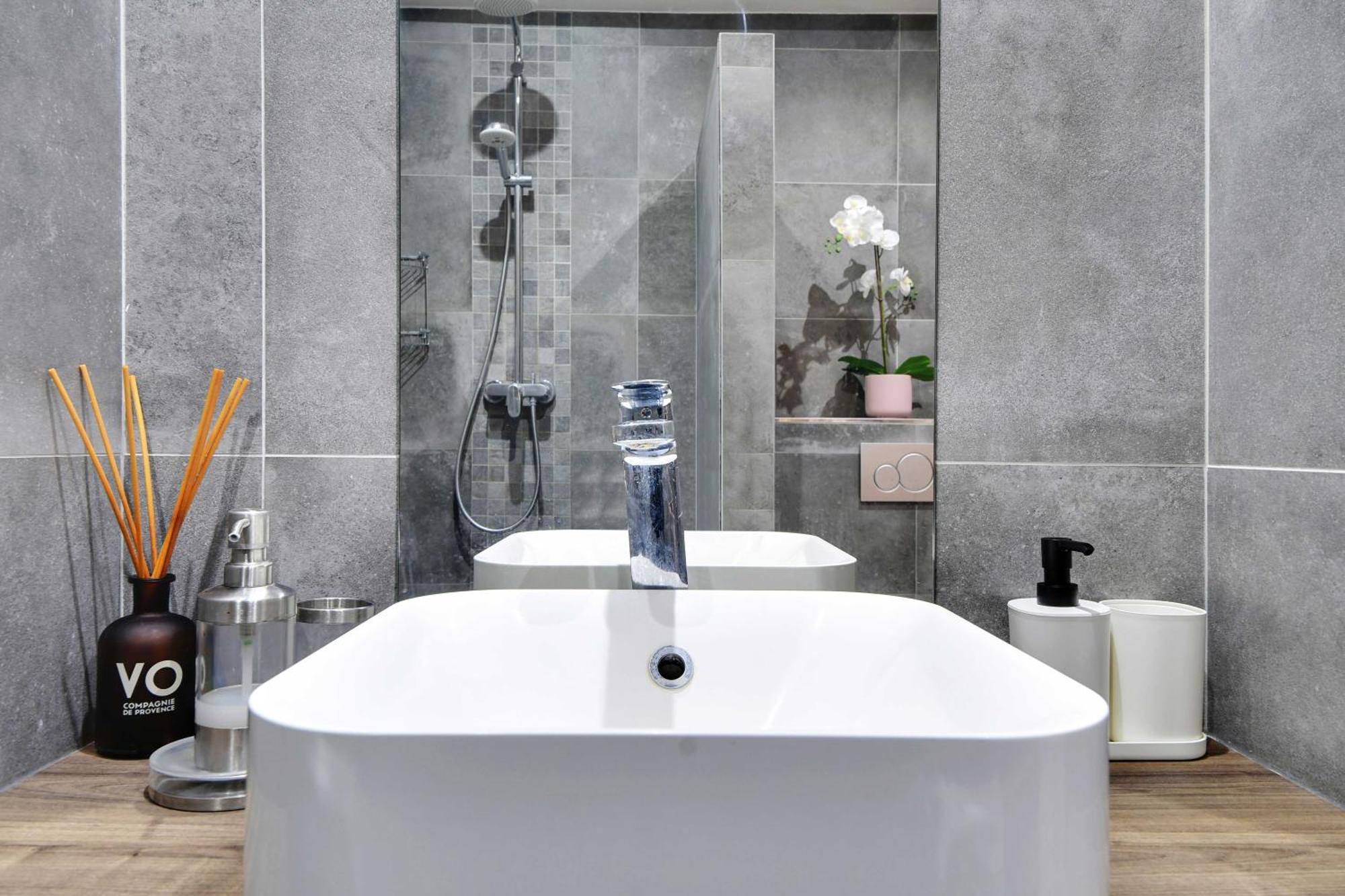 Appartement Loft Lumineux Et Design - 6 Personnes Voltaire 11e Paris